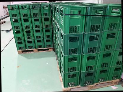 Bild 2:Weinkisten 1 l, sortiert