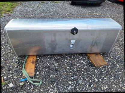 LKW Kraftstofftank SMA Serbat 550 l
