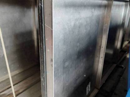 Bild 4:Rollwagen Arbeitstisch