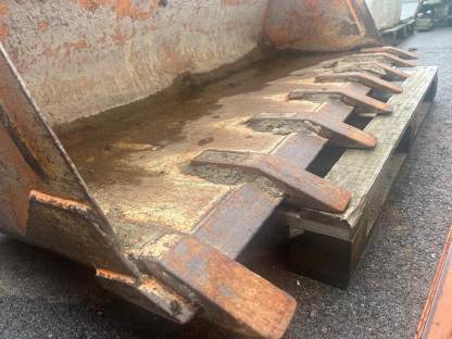 Bild 5:Hauer Erdschaufel 180 cm