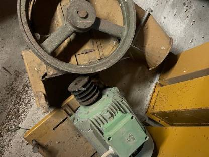 Bild 2:Skijold Elevator