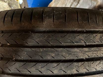 Bild 4:Sommerreifen Continental 235/50R18