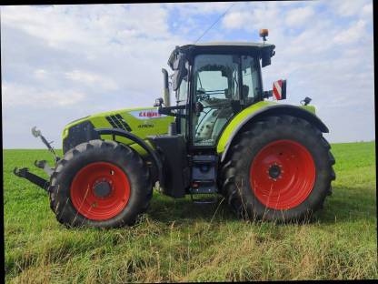 Bild 2:Claas Arion C-Matic