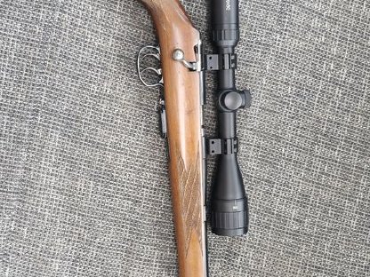 Bild 2:Anschütz 1518 Stutzen