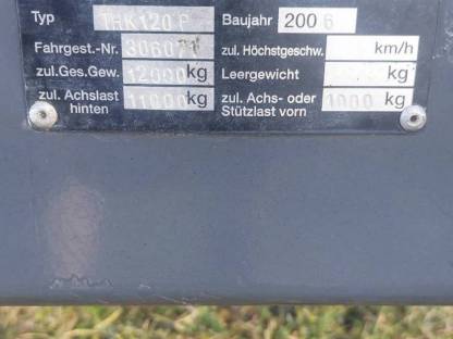 Bild 7:Öhler Holzrückewagen THK 120 P