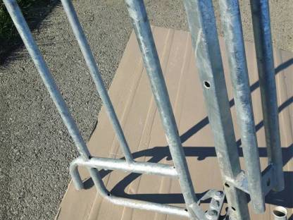 Bild 4:Pendeltür für Selbstfangstand, Big Dutchman