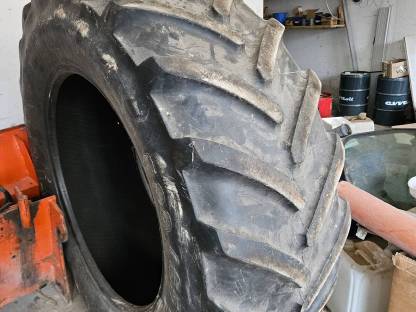 2 Stk. Reifen 600/65R38 Michelin XM 108