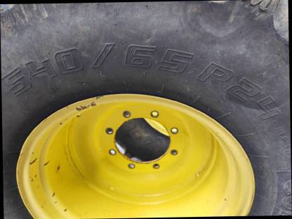 Reifen 540/65 R24