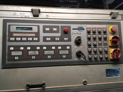 Bild 2:Farbsortiermaschine Seasonic