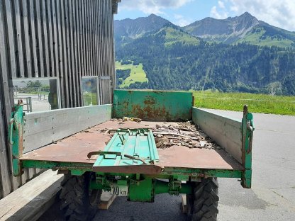 Bild 2:Anhänger 3-Seiten Kipper