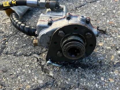 Bild 8:Holzspalter Posch 20 t