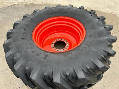 Bild 5:Kompletträder für Claas Medion