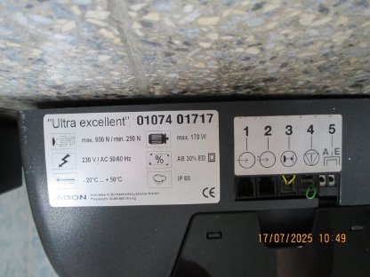 Bild 2:Normstahl Garagentorantrieb Ultra excellent