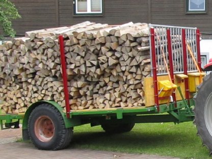 Bild 5:Rungenwagen für Holz oder Ballen