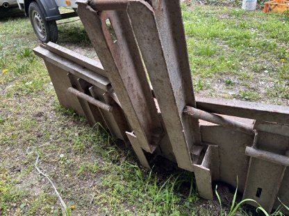 Bild 4:Planierschild Traktor