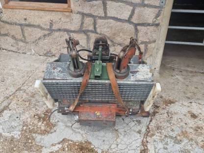 Bild 4:Festanbau doppel 8t Forstseilwinde