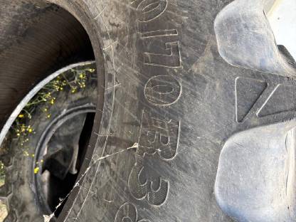 Reifen 710/70 R38, 600/65 R28