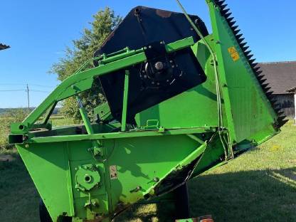 Bild 4:Deutz Fahr Rapsschneidwerk