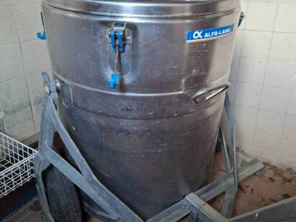 Bild 2:Delaval Milchtank 250l