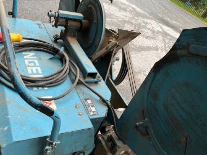 Bild 7:Mengele Standhäcksler 11 kW