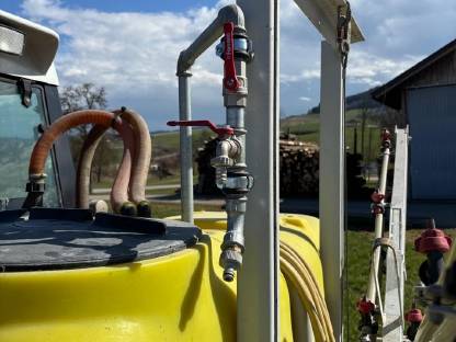 Bild 3:Jessernigg Feldspritze 12 m