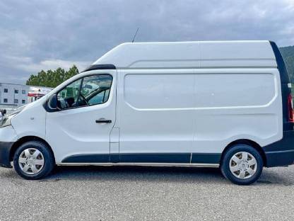 Bild 2:Renault Trafic 125/300