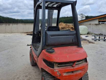 Bild 2:Stapler Linde 25