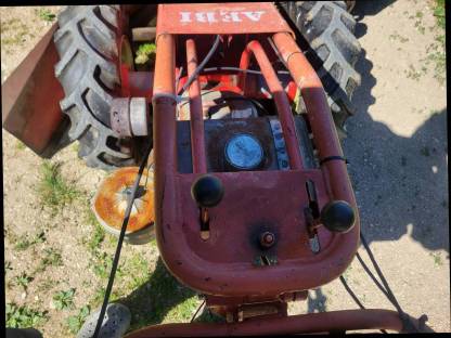 Bild 3:AEBI AM41 Eingrasmäher