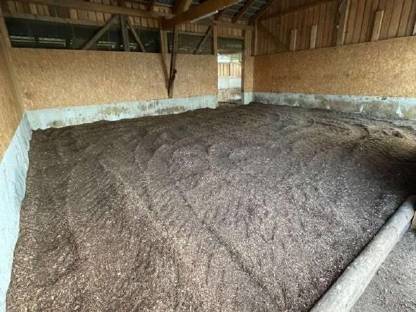 Bild 2:Einstellplätze für Pferde