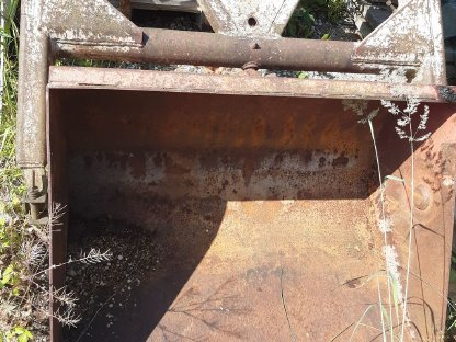 Bild 2:Frontlader Steyr