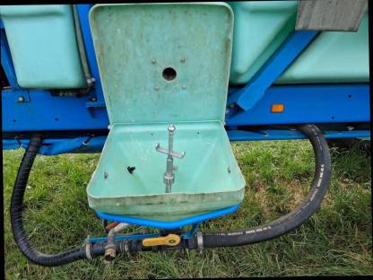 Bild 5:Berthoud Pflanzenschutzspritze