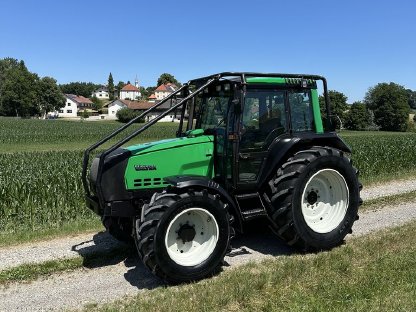 Valtra 6550 Hi Tech Forst Rüfa + Wegezapfwelle