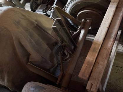 Bild 2:Hängerachse 4 t mit Trommelbremse