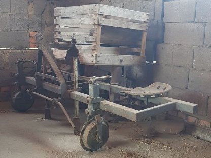 Erdäpfelsetzmaschine