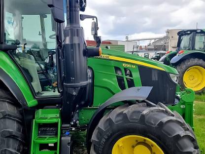2023 John Deere 6120M Neuer Traktor, AutoQuad Plus EcoShift