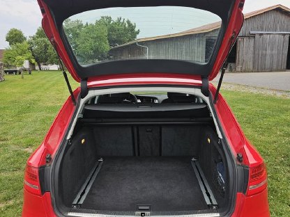 Bild 5:Audi A4 Avant 2,0 TDI DPF  Jubiläumsmodell