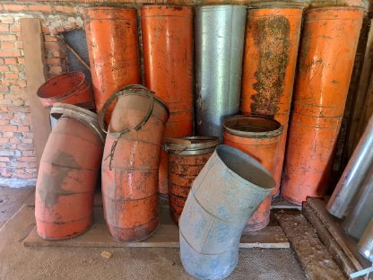 Bild 5:Heugebläse samt 15 m Rohre in gutem Zustand