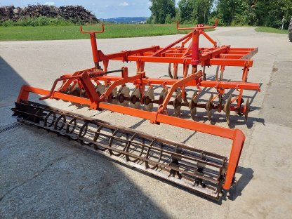 Bild 2:Grubber Landsberg Pöttinger