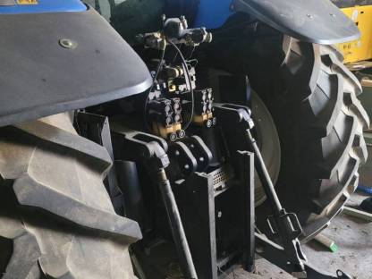 Bild 4:Verkaufe New Holland TM 175