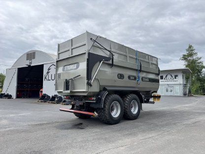 Bild 2:STRONGA BL660 Tandem-Muldenkipper