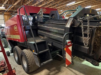 Bild 5:Quaderpresse Vicon LB12100