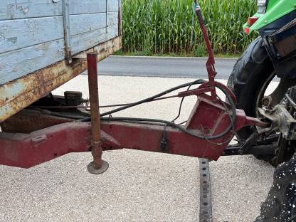 Bild 4:Kipper Traktoranhänger 3-Seitenkipper