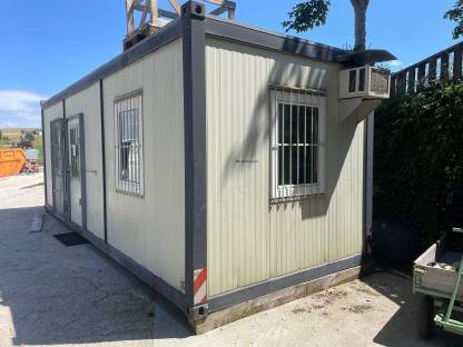 Bild 2:Container Bürocontainer Hofladen