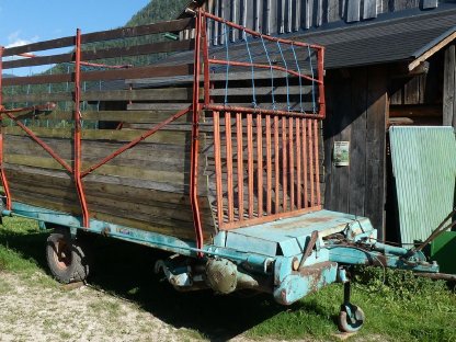 Bild 2:Steyr Ladewagen Hamster 17 Junior