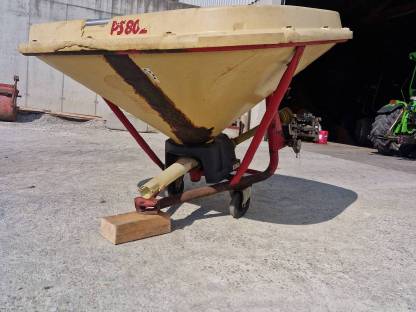 Bild 4:Vicon PS 802 Pendelstreuer