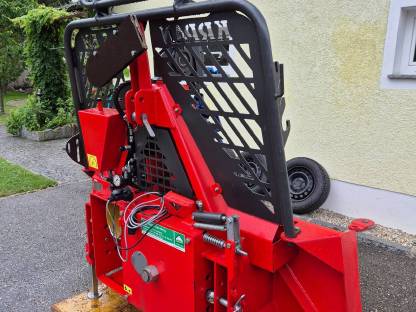 Bild 3:Krpan 8,5EH Seilwinde