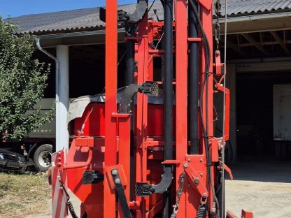 Bild 3:Rauch Aero 2216 Düngerstreuer