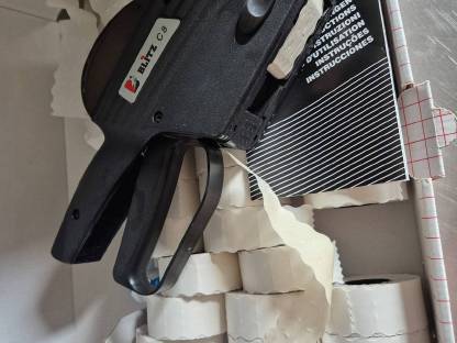 Bild 2:Etiketiermaschine