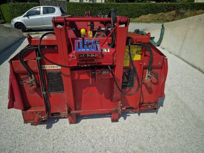 Bild 2:Trioliet Masterbuster RL, Doppelmesser für Grassilage