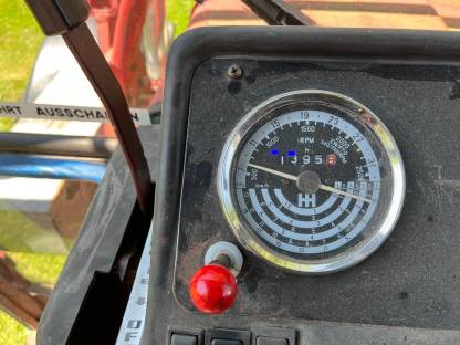 Bild 8:IHC 1055XL Frontlader Allrad Druckluft